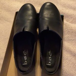 B.o.c. Black leather flats